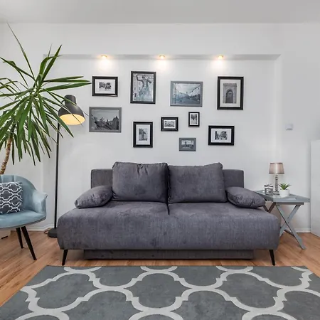Chmielna 2 By Your Freedom Apartment